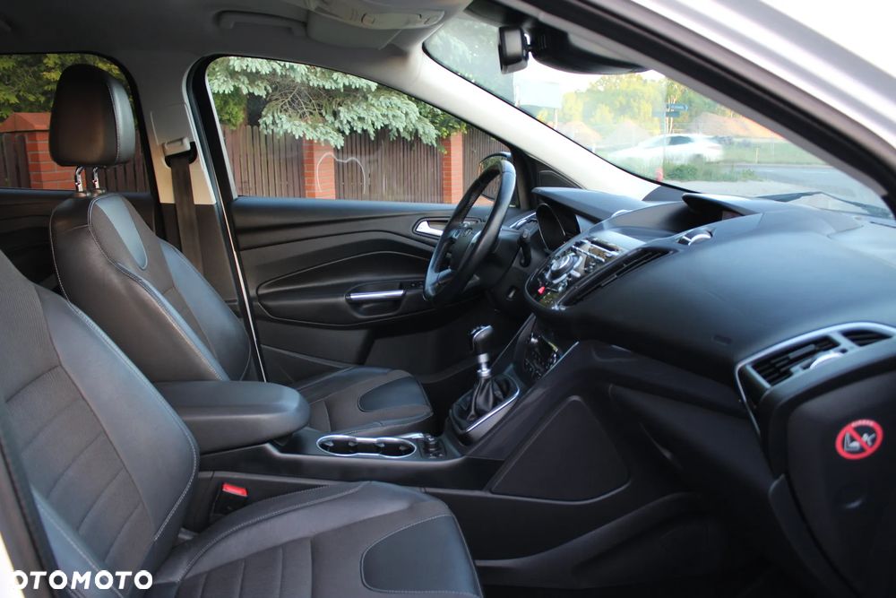 Ford Kuga 2.0 TDCi 4WD Titanium - 15