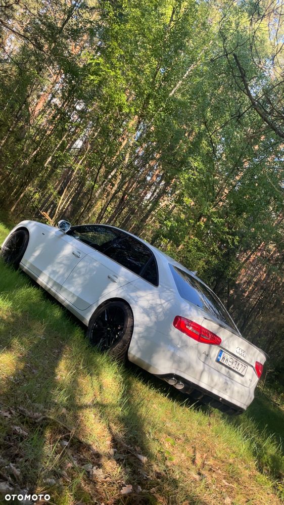 Audi A4 Limousine - 7