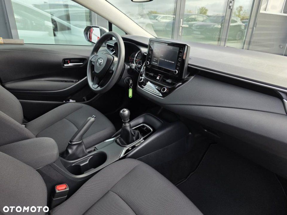 Toyota Corolla - 18