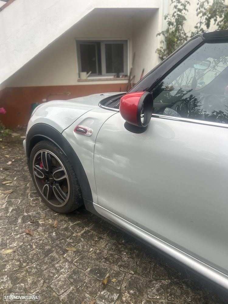 MINI Cabrio John Cooper Works Auto Desportiva - 14