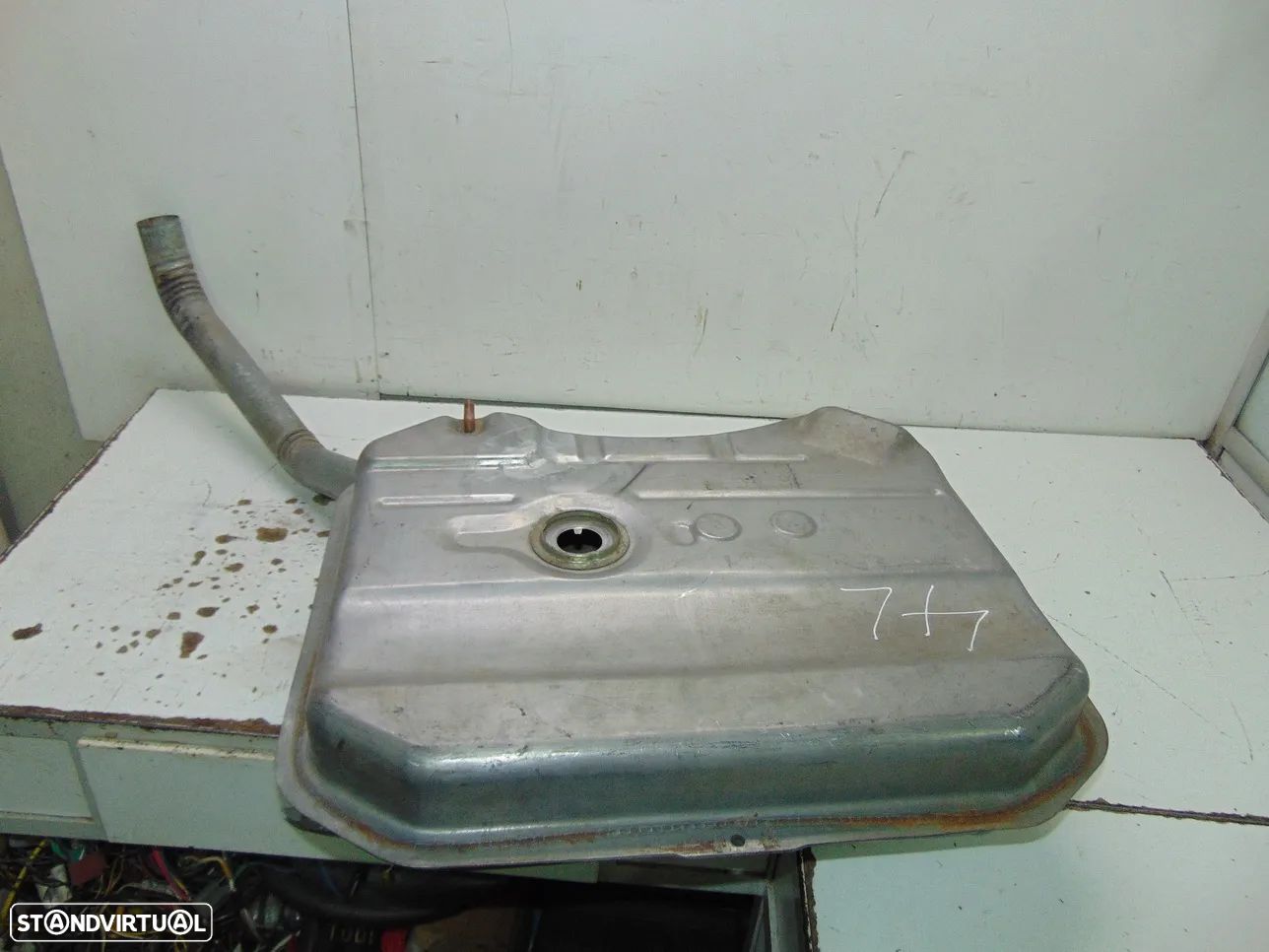 Renault 4l depósito gasolina - 1