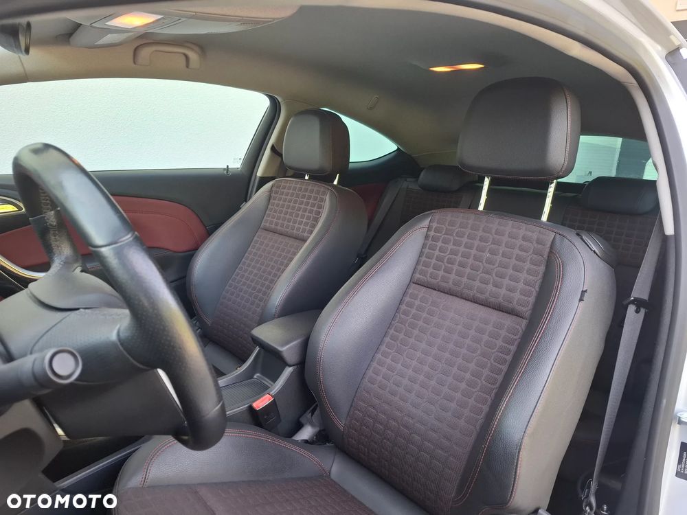 Opel Astra 1.4 Turbo - 14