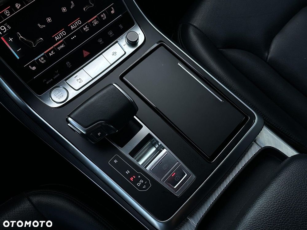Audi Q8 50 TDI mHEV Quattro Black Edition Tiptronic - 26