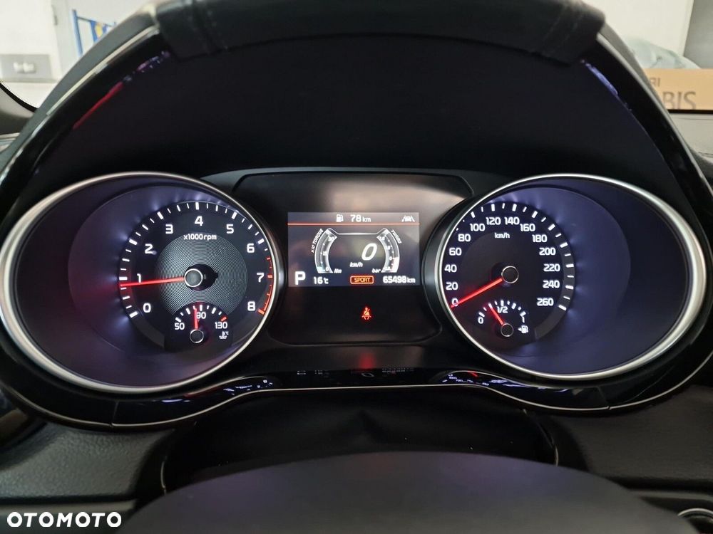 Kia ProCeed 1.6 T-GDI GT DCT - 14
