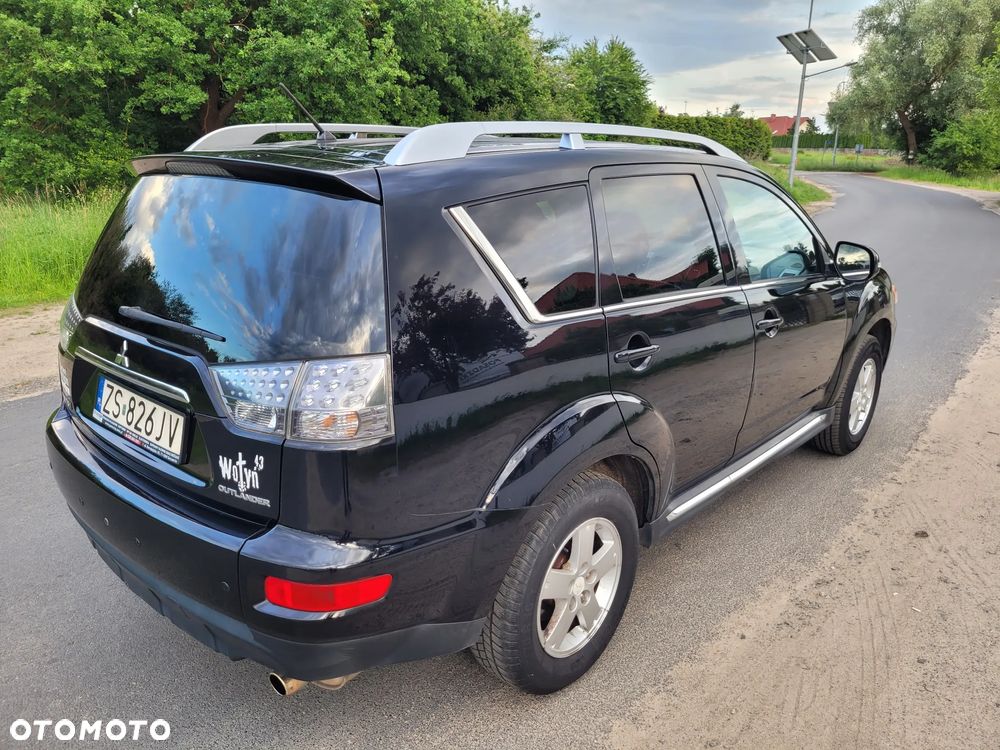 Mitsubishi Outlander 2.0 Invite 2WD - 3