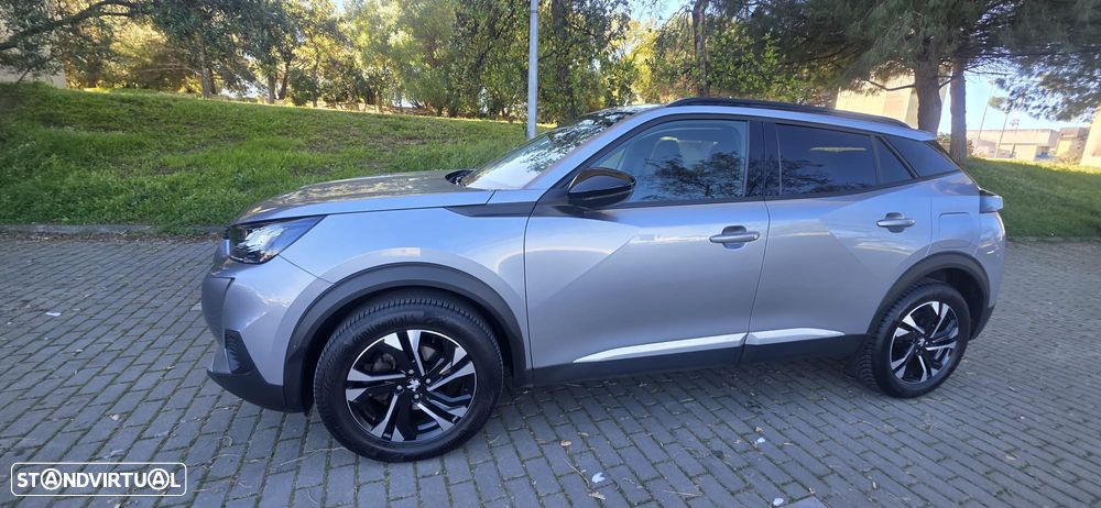 Peugeot 2008 1.2 PureTech Allure Pack - 2