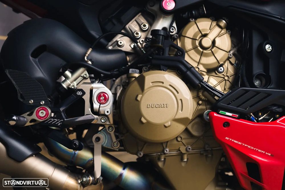 Ducati Streetfighter - 21