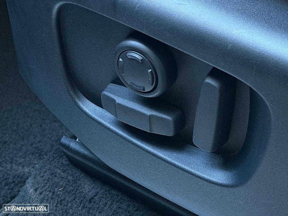 Land Rover Range Rover Sport - 23