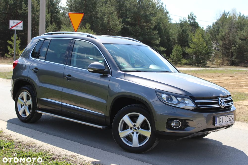 Volkswagen Tiguan 2.0 TDI DPF 4Motion BlueMotion Technology Lounge Sport & Style - 10