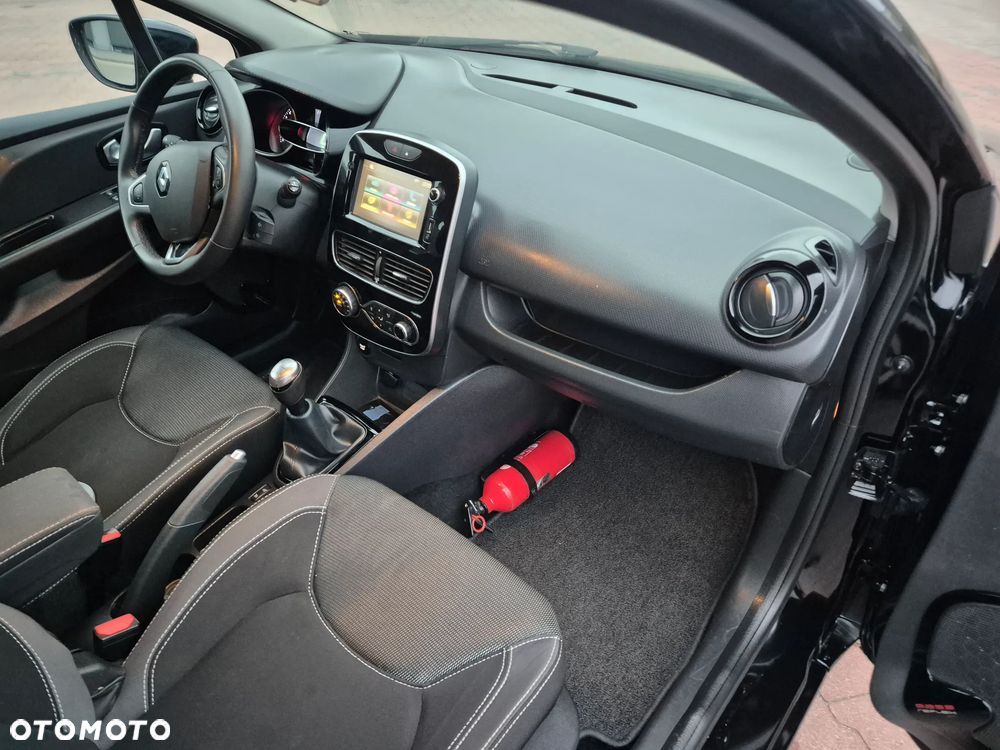 Renault Clio - 7