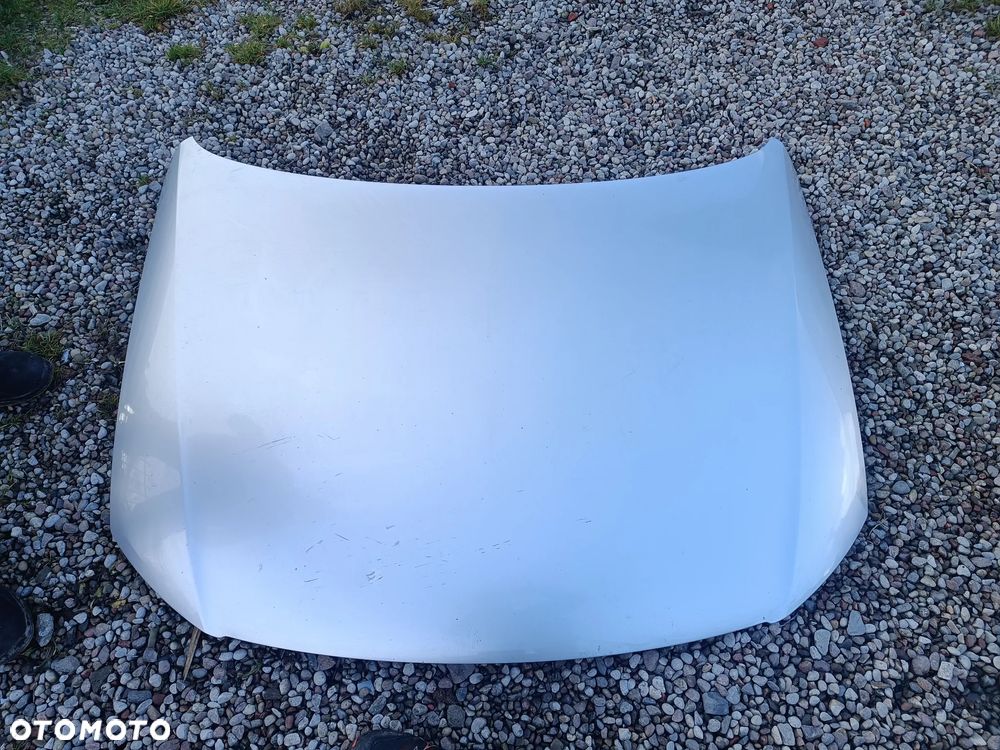 VW PASSAT B6 LA7W SREBRNA MASKA POKRYWA SILNIKA - 1