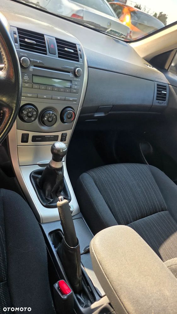 Toyota Corolla 1.4 D-4D Terra Polaris - 4