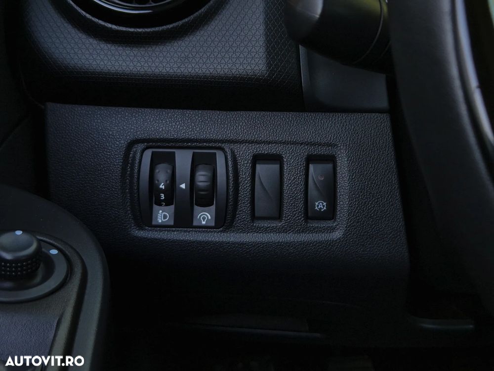 Renault Clio TCe 90 Limited - 21
