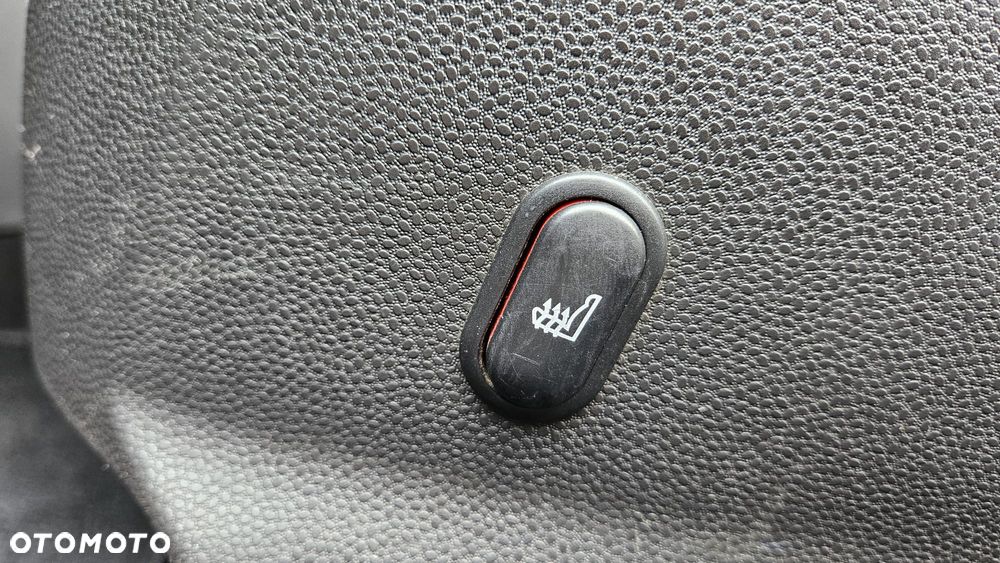 Ford Fiesta 1.25 Ambiente EU5 - 13