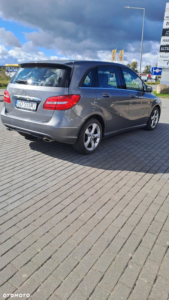 Mercedes-Benz Klasa B 180 7G-DCT Style - 7