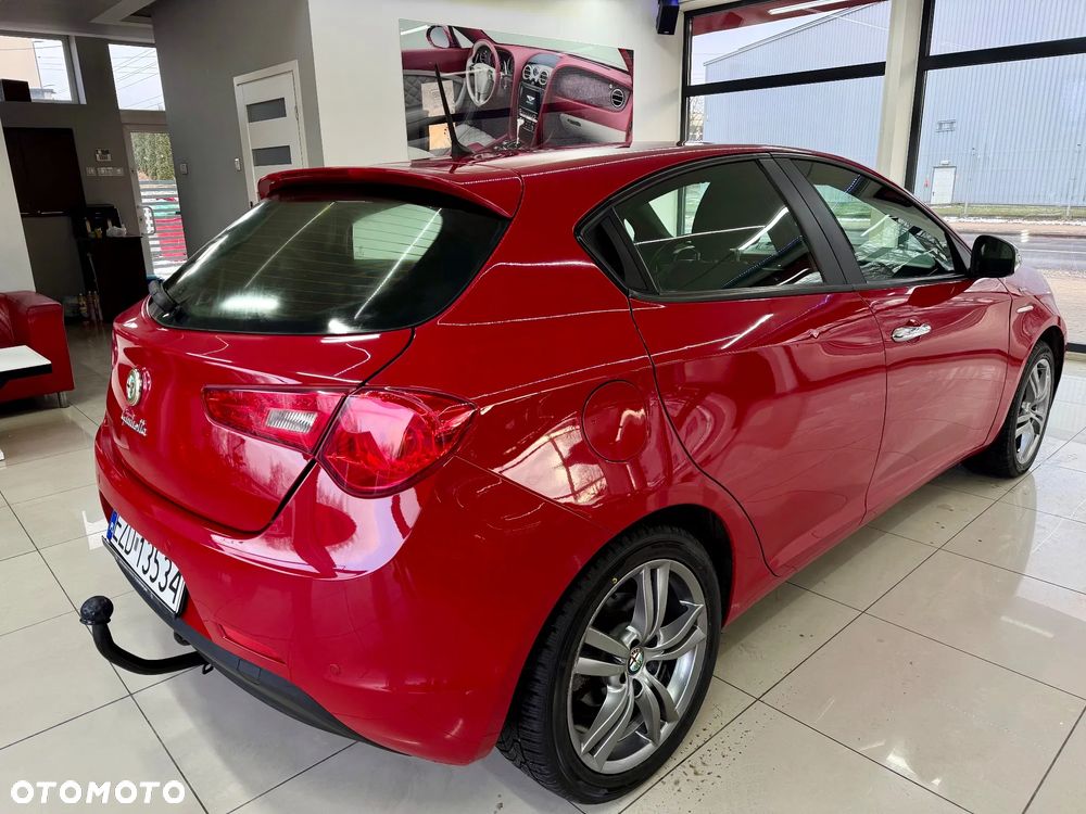 Alfa Romeo Giulietta 1.6 JTDM 16V Veloce - 18