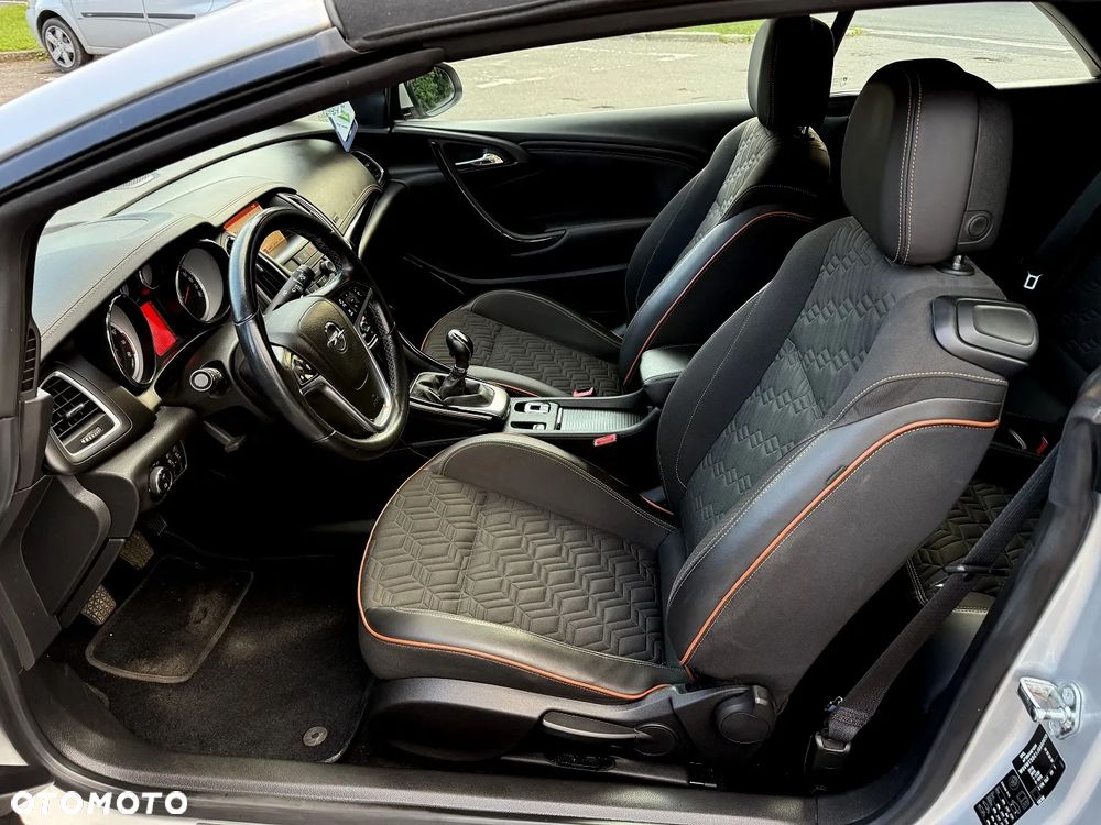 Opel Cascada - 7
