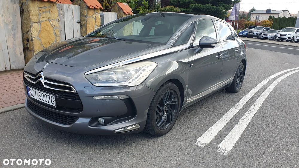 Citroën DS5 Hybrid4 Business Class - 2