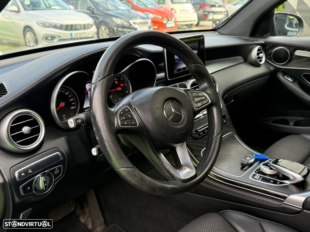 Mercedes-Benz GLC 220 d 4Matic 9G-TRONIC AMG Line - 13
