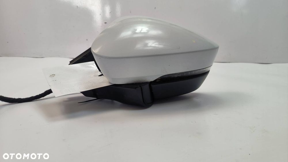 LUSTERKO LEWE SKODA KAROQ 16 PIN - 4