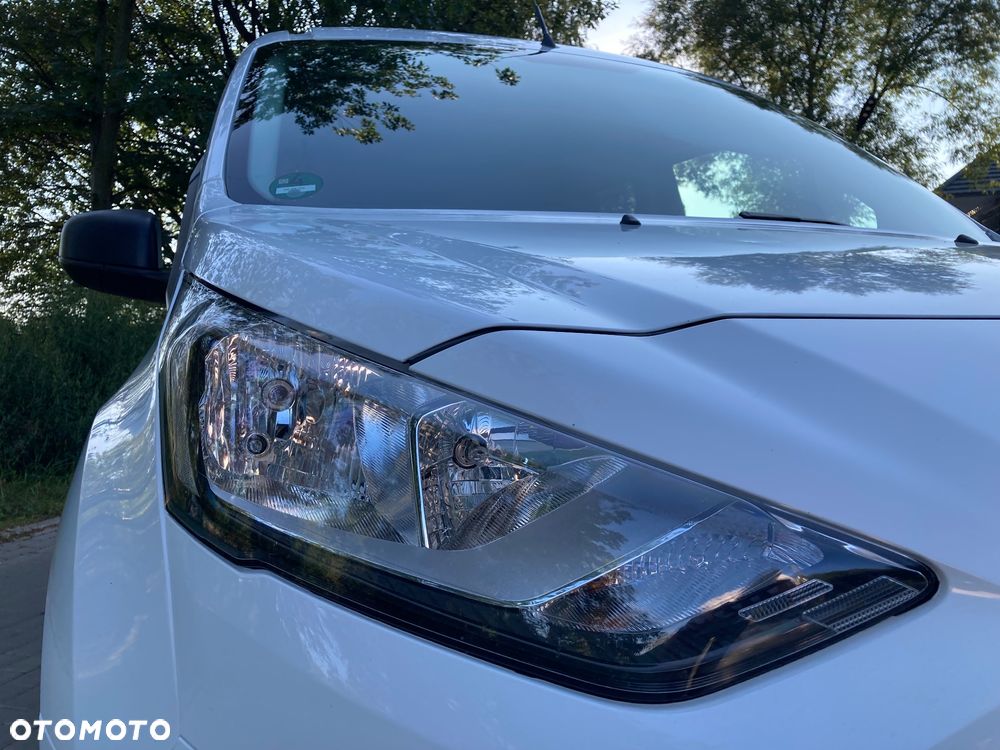 Ford Transit Connect - 12