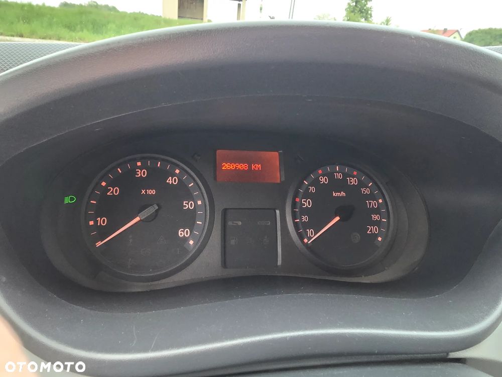 Renault Trafic - 22