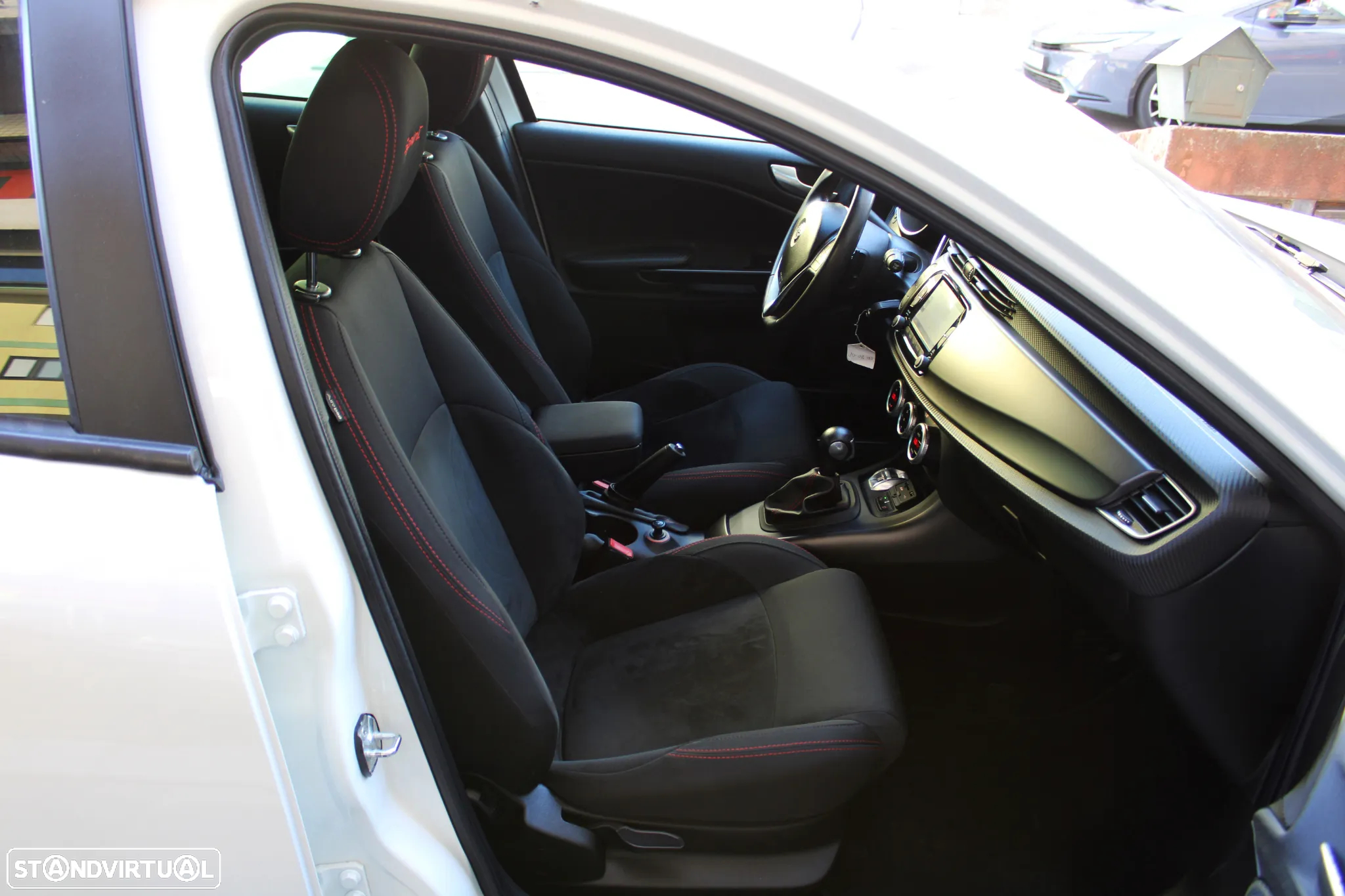 Alfa Romeo Giulietta 1.4 T M-air Sprint TCT - 29