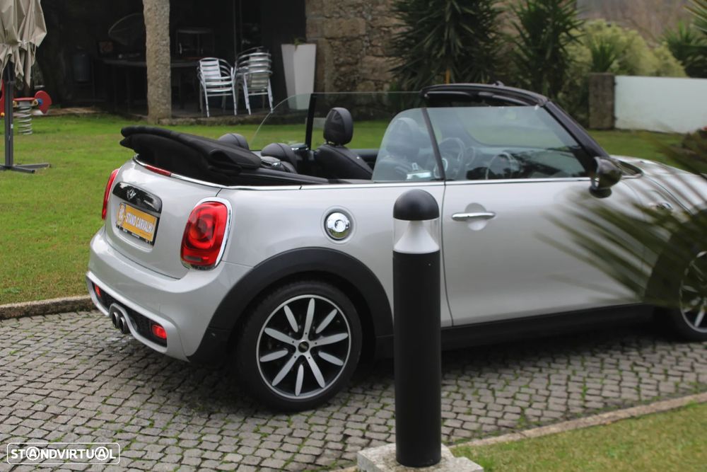 MINI Cabrio Cooper SD Auto Desportiva - 10