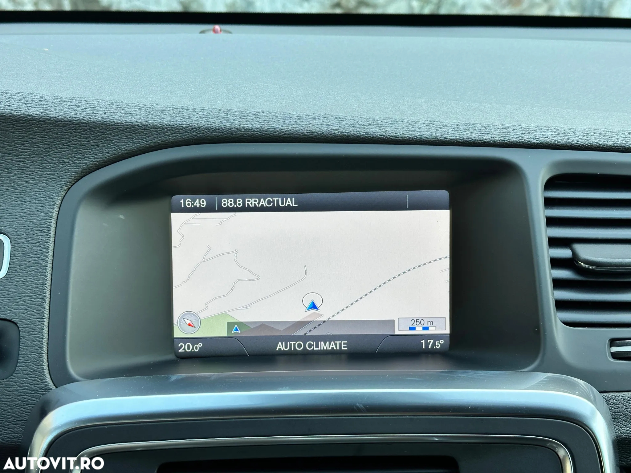 Volvo V60 D2 Geartronic Powershift Momentum - 26