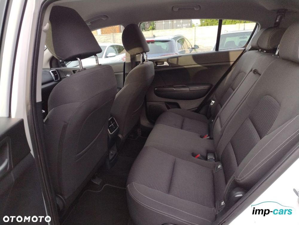 Kia Sportage - 17