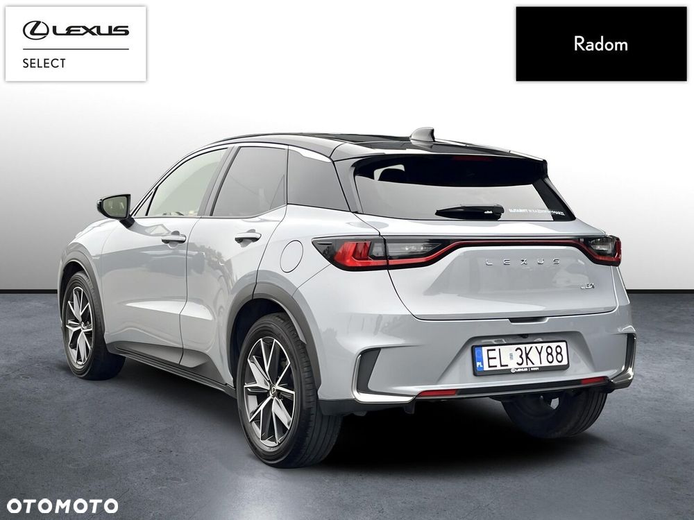 Lexus LBX 1.5 Hybrid Emotion - 5