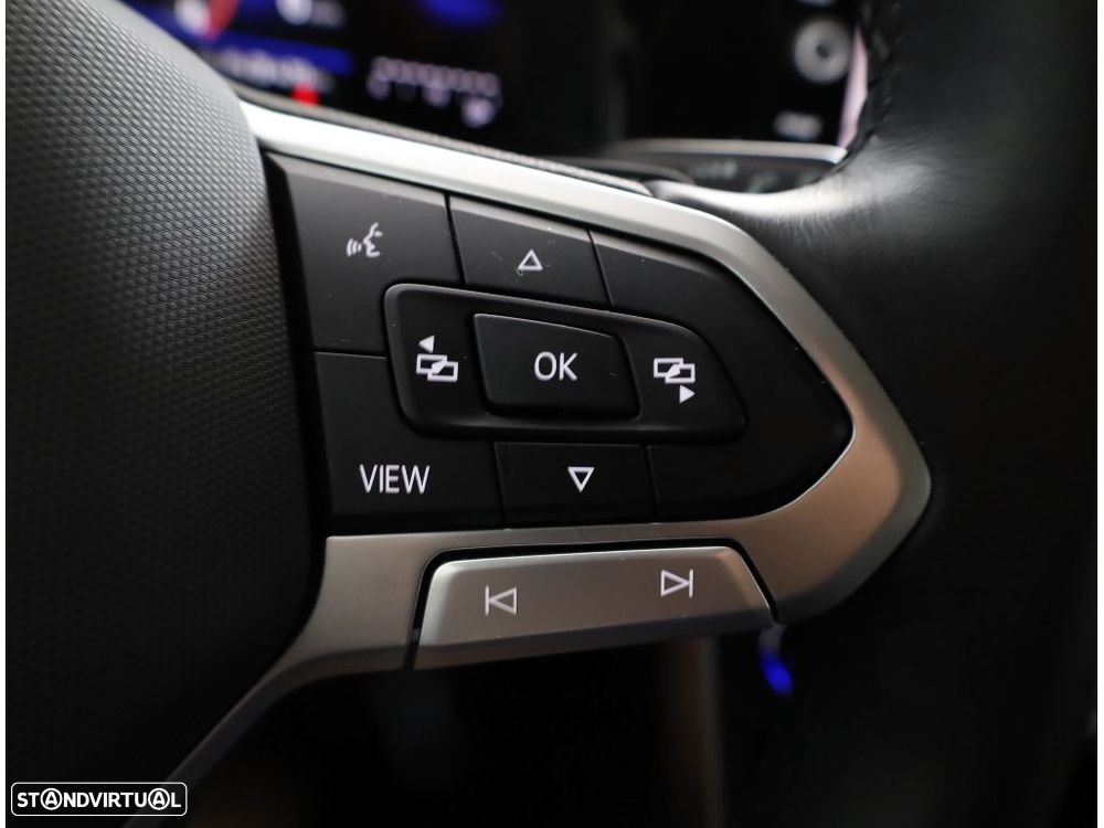 VW Taigo 1.0 TSI Urban DSG - 28