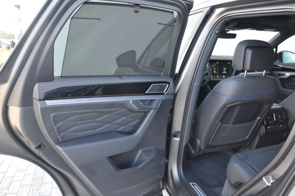 Volkswagen Touareg V6 TSI eHybrid PHEV R - 30