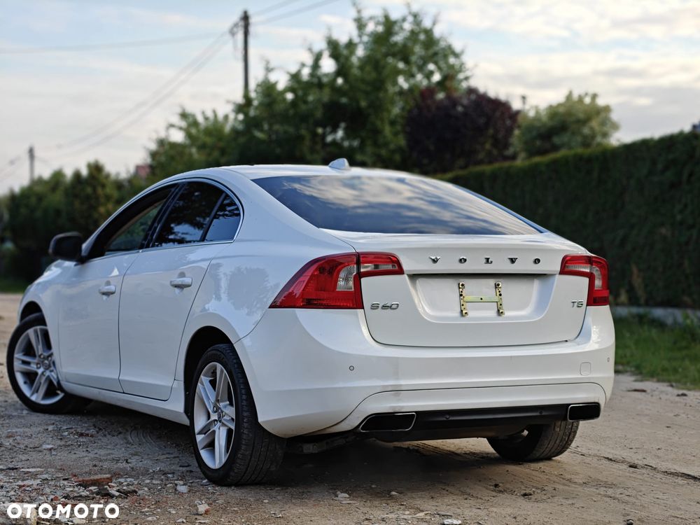 Volvo S60 2.5 T5 - 6