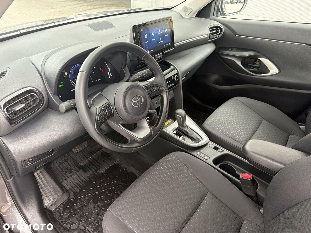 Toyota Yaris Cross - 10
