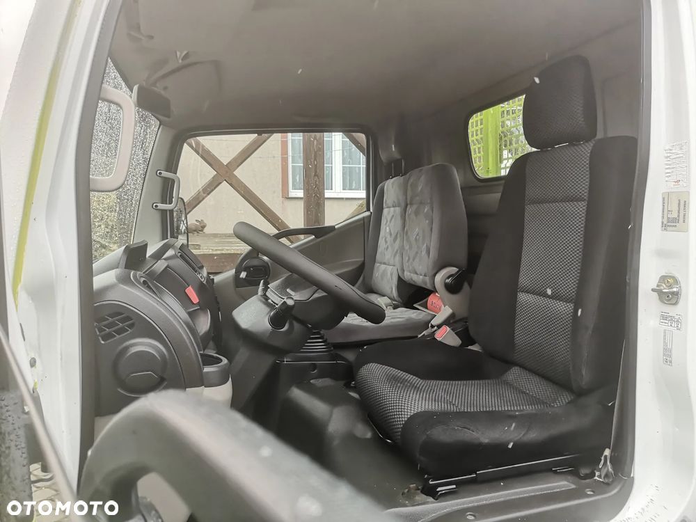 Renault Maxity 2.5dXi 110 - 11