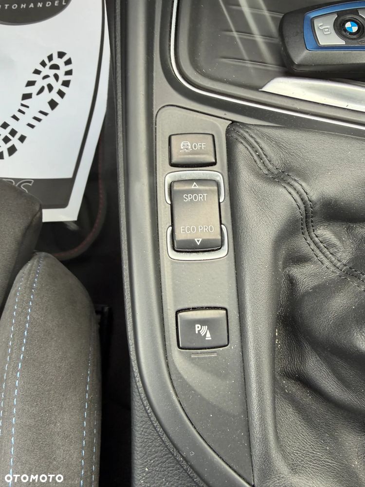 BMW Seria 3 318d M Sport EU6 - 13
