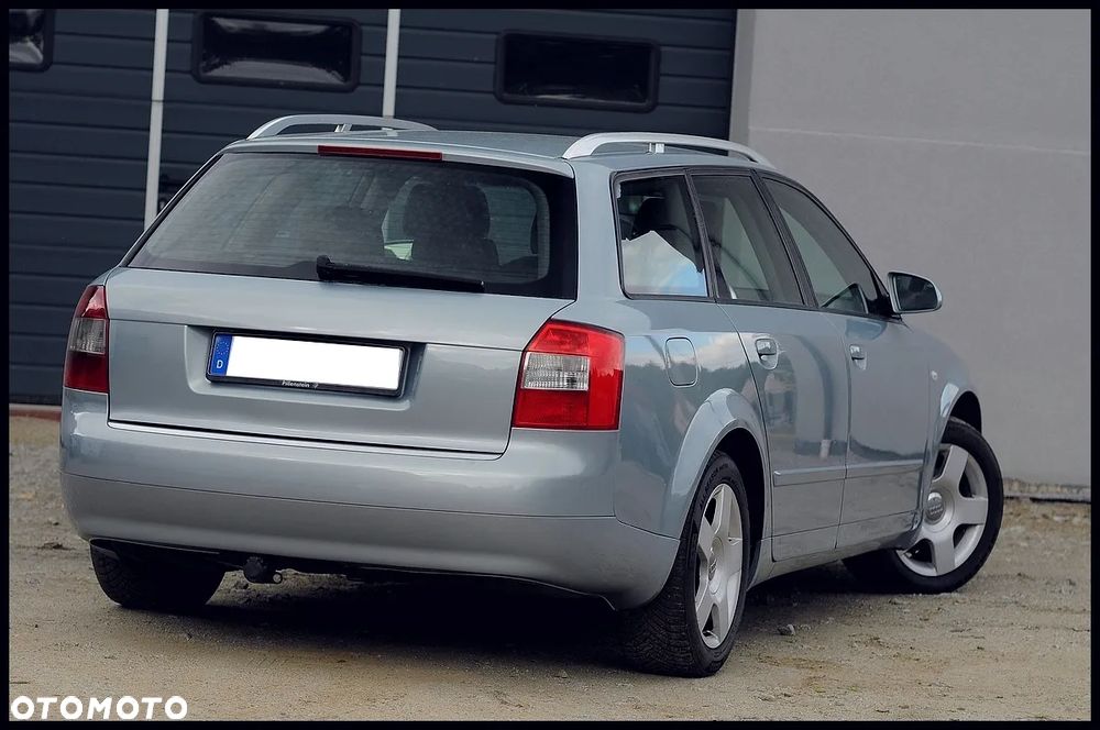 Audi A4 Avant - 3