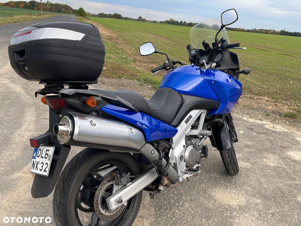 Suzuki V-STROM - 4