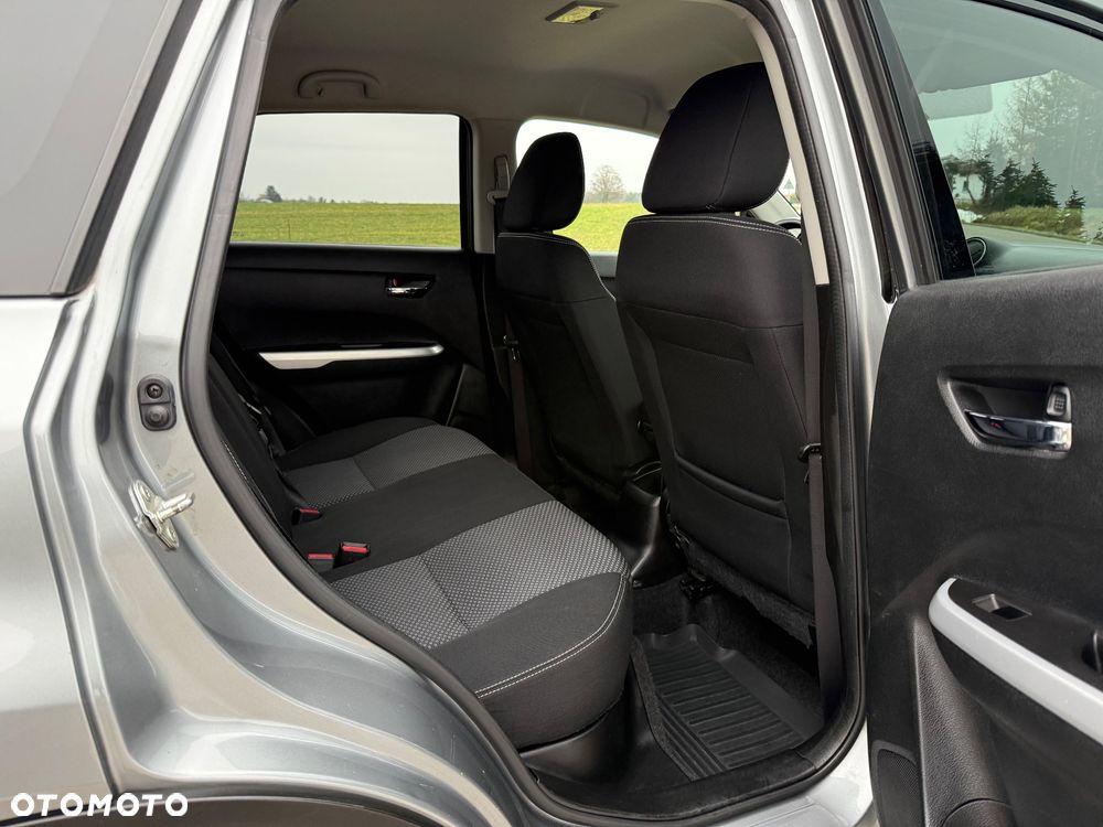 Suzuki Vitara 1.6 (4x4) Allgrip Comfort - 9