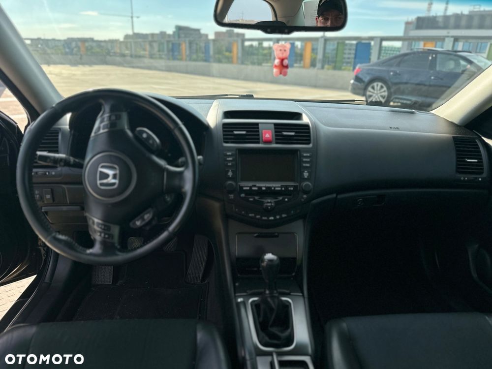 Honda Accord 2.2i-CTDi Executive - 11
