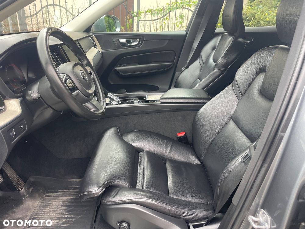 Volvo XC 60 B4 D AWD Geartronic Inscription - 19
