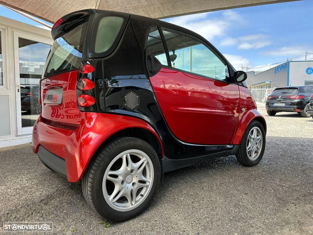 Smart ForTwo Coupé softtouch pure cdi - 17