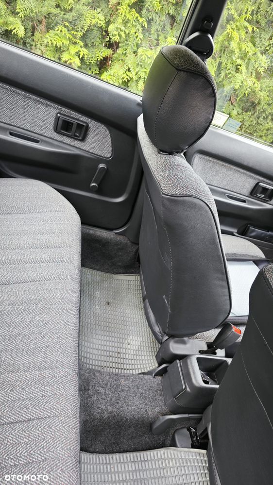 Toyota Corolla 1.8D XL - 8