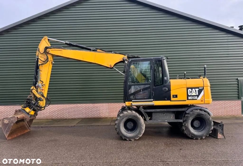 Caterpillar M313D - 1