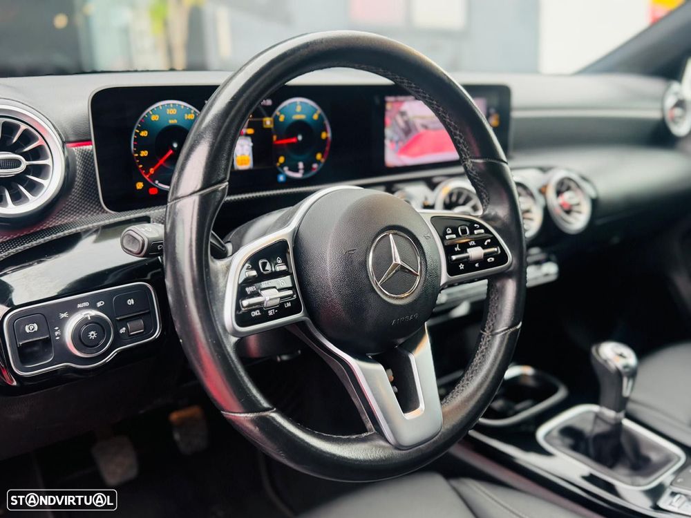 Mercedes-Benz A 180 d Style Plus - 23