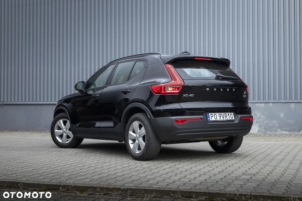 Volvo XC 40 T3 Momentum Core - 8