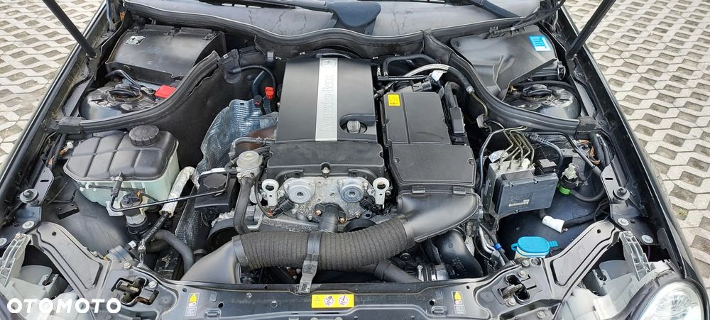 Mercedes-Benz CLK - 12
