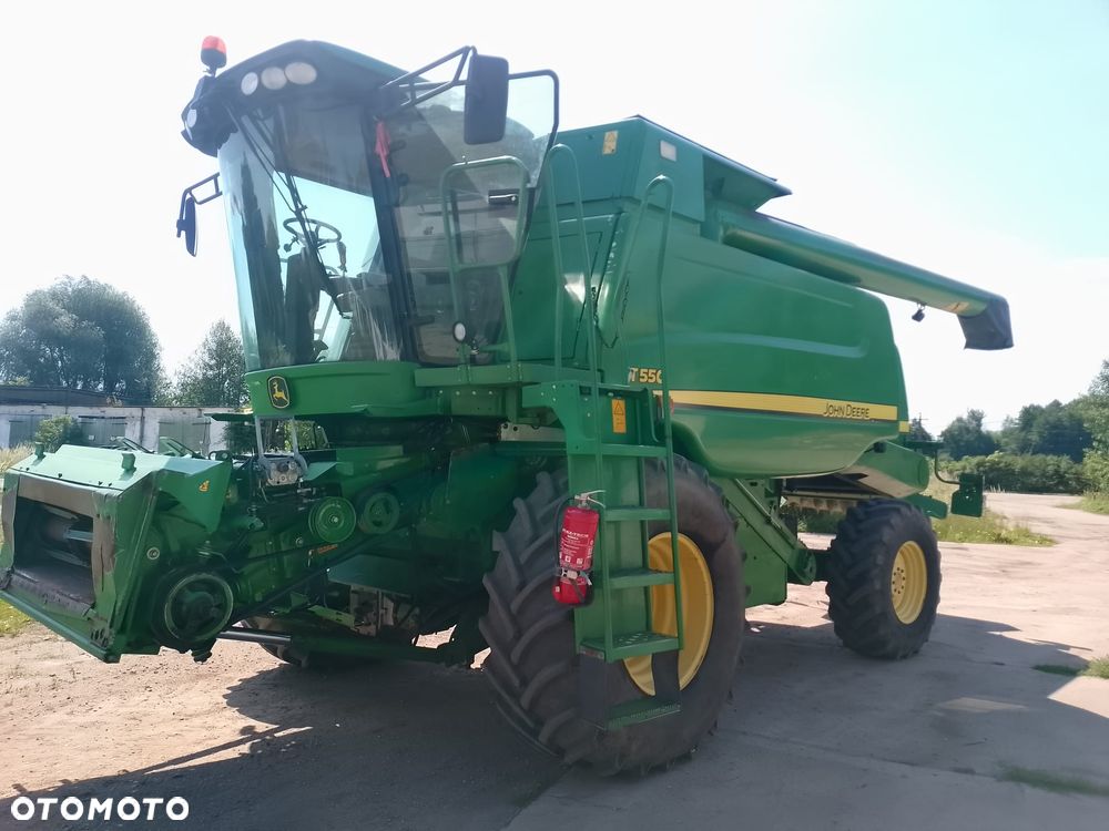 John Deere T550 - 3