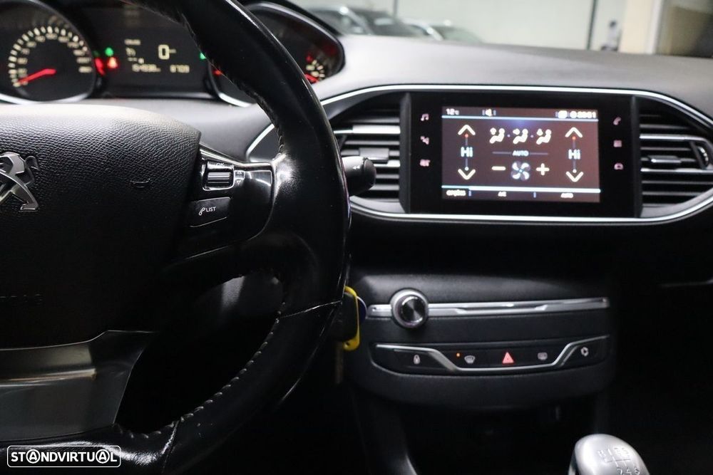 Peugeot 308 SW BlueHDi 130 Active Pack - 22